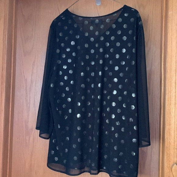 3/4 length sheer sleeve blouse with gold dots and a sheer overlay - Picture 4 of 5